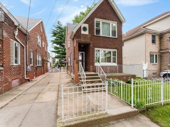 3183 Waterbury Avenue