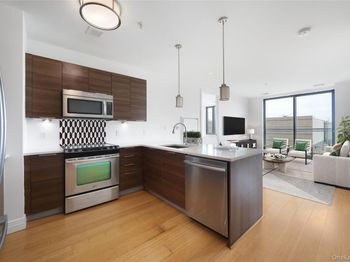 701 Ridge Hill Boulevard