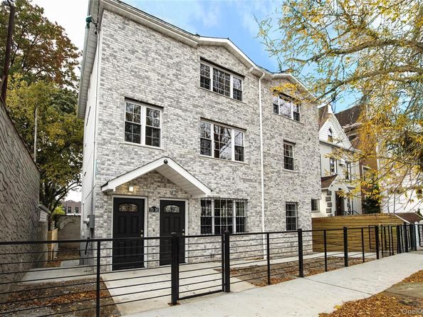 7036 70th Street, Glendale NY 11385