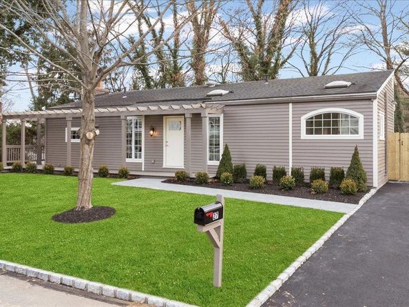 27 Valley Avenue, Locust Valley NY 11560