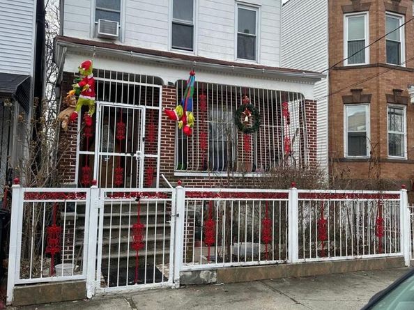 1521 Zerega Avenue, Bronx NY 10462