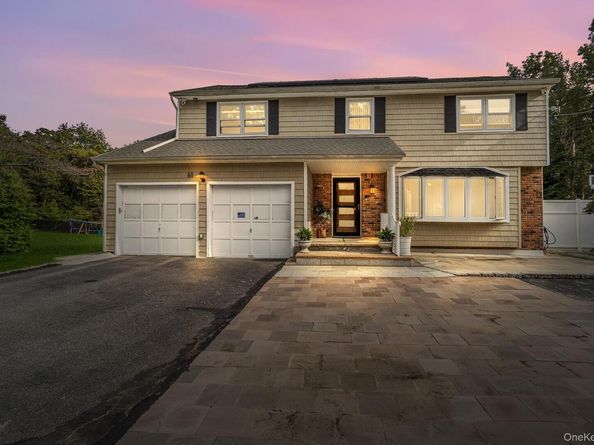 61 Old Indian Head Road, Commack NY 11725