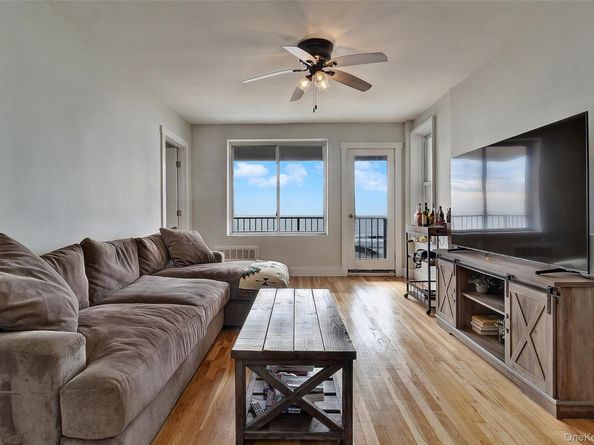 125 Beach 124th Street 6F, Rockaway Beach NY 11694