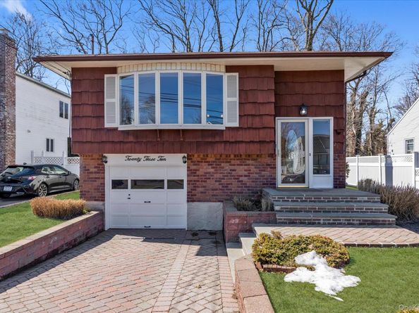 2310 Willow Street, Wantagh NY 11793