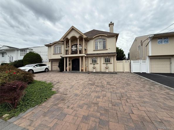 2829 Judith Drive, Bellmore NY 11710