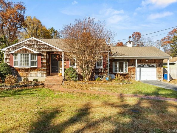 18 Floral Avenue, Huntington NY 11743