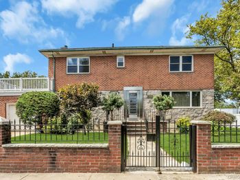 64-04 Utopia Parkway