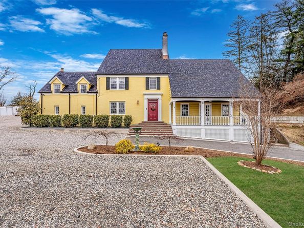 195 Cedar Swamp Road, Glen Head NY 11545