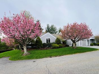 412 Heritage Hills