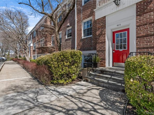 65 Rockledge Road TG, Bronxville NY 10708