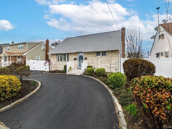 3131 Brower Avenue, Oceanside NY 11572