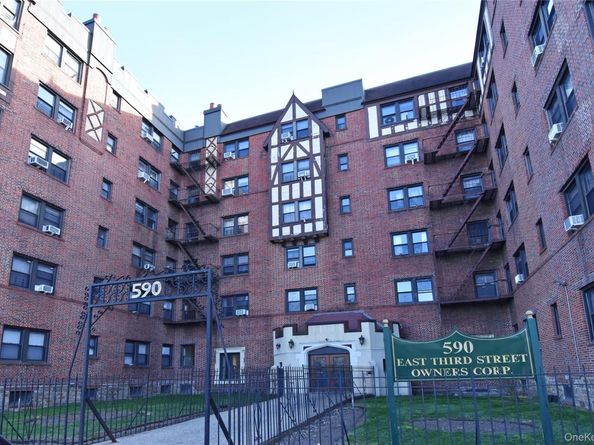 590 E 3rd Street 3M, Mount Vernon NY 10553
