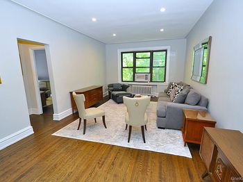 143 Garth Road