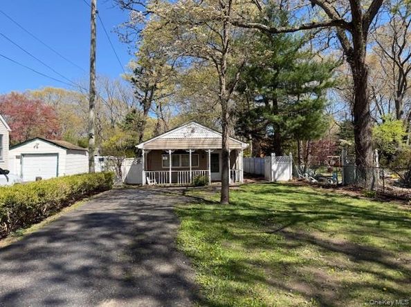 125 Wood Road, Centereach NY 11720