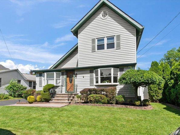 14 McCord Place, Bethpage NY 11714