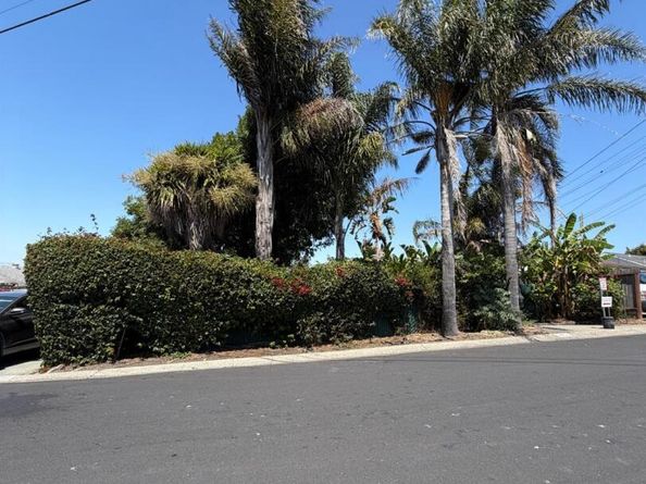 1075 Mitchell Way, El Sobrante CA 94803