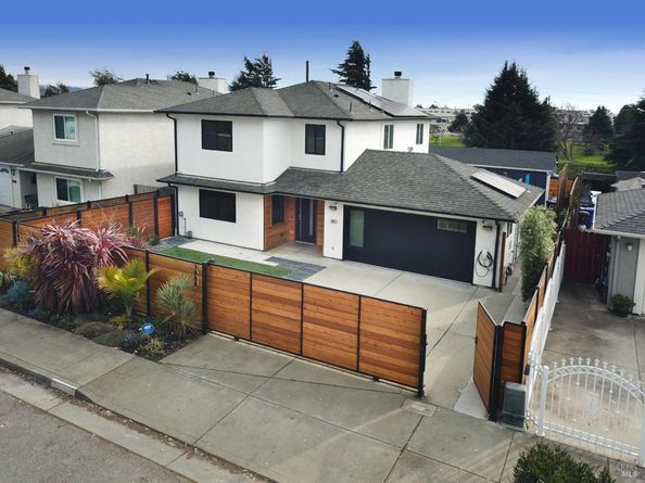 1906 Hoffman Boulevard, Richmond CA 94804