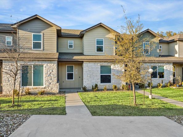 18812 Nicklaus DR, Point Venture TX 78645