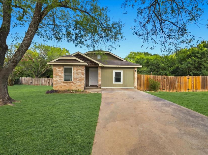 8405 Cockney DR, Austin TX 78748