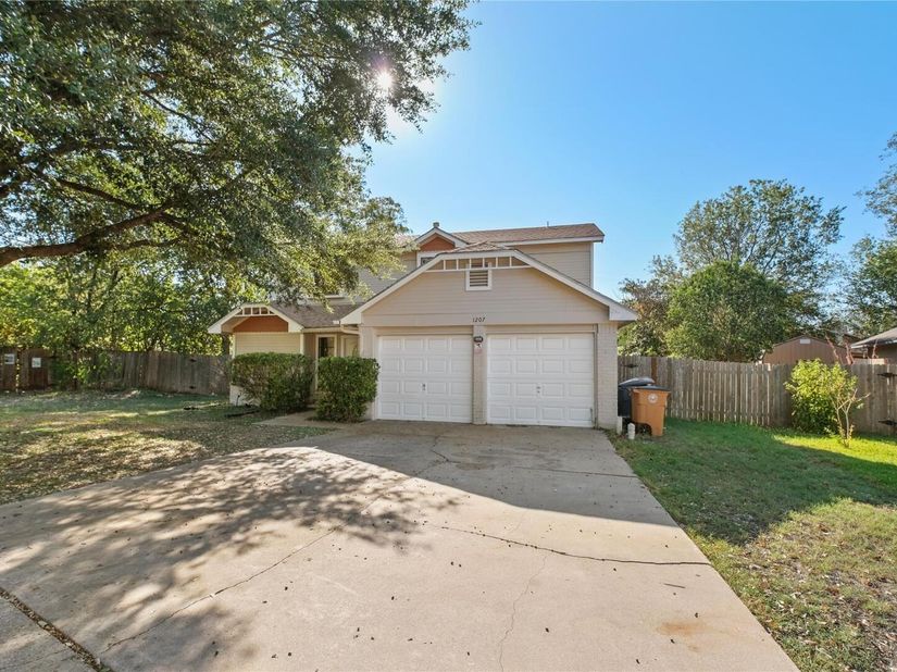 1207 Crupp CT, Austin TX 78753