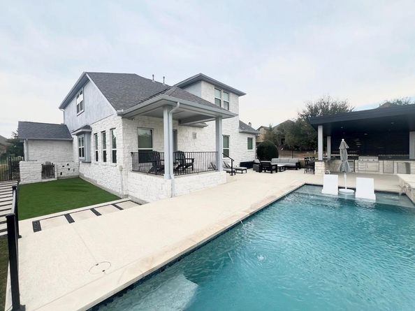 102 Waverly Spire CT, Austin TX 78738