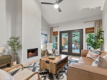 8001 Forest Mesa DR