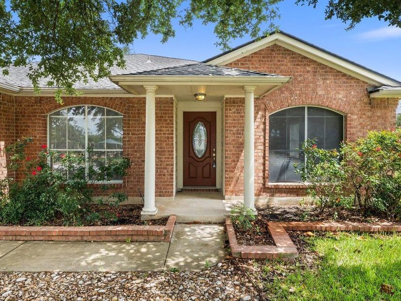 4006 Texella CV, Round Rock TX 78681