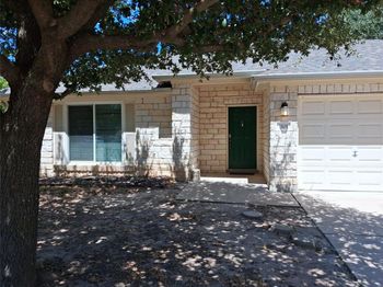 1101 Downridge DR