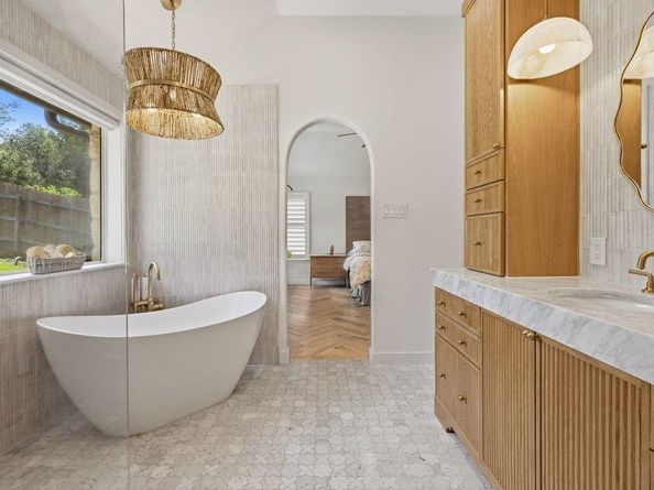 4253 Canyon Glen CIR, Austin TX 78732