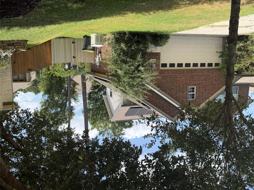 2411 Sunset Mist LN, Conroe TX 77304