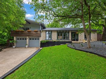 8400 Mesa Doble LN