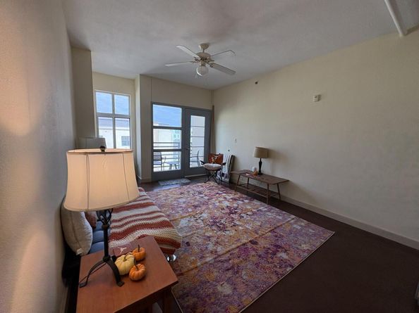 711 W 26th ST 700, Austin TX 78705