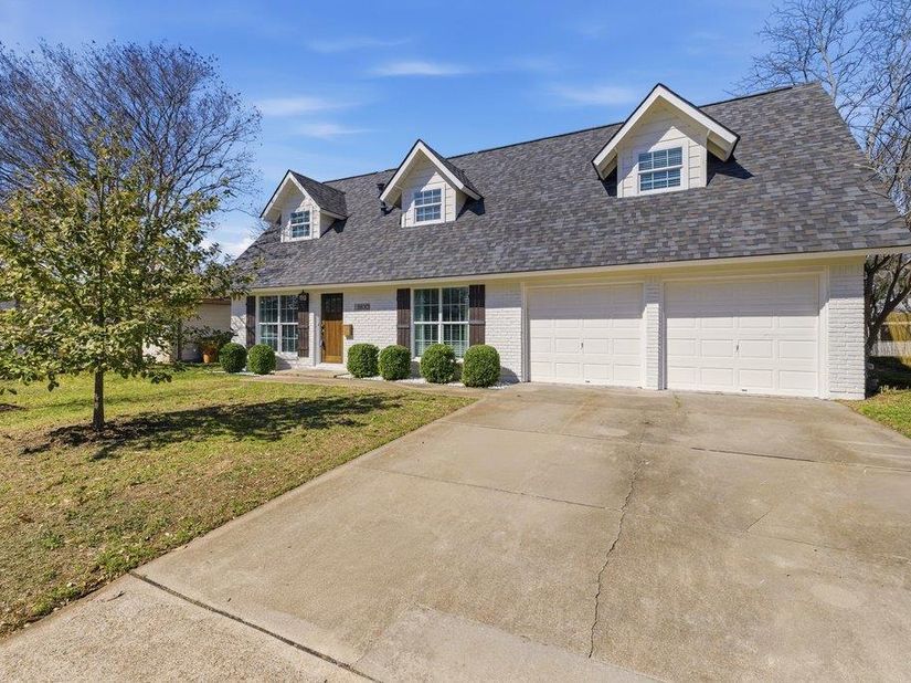 8100 Stillwood LN, Austin TX 78757