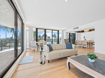 2727 S Ocean Boulevard