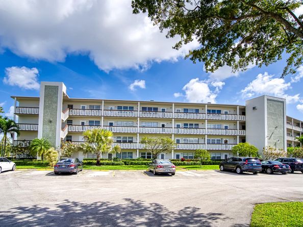 127 Southampton B 127, West Palm Beach FL 33417