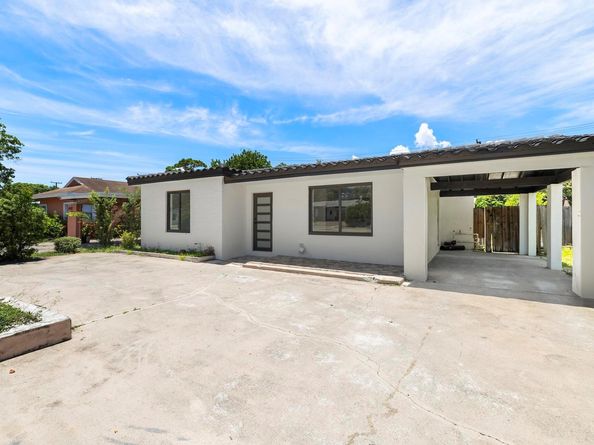 1339 NE 15th Avenue, Fort Lauderdale FL 33304