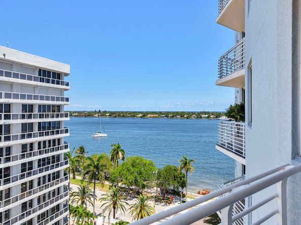 1551 N Flagler Drive 903, West Palm Beach FL 33401