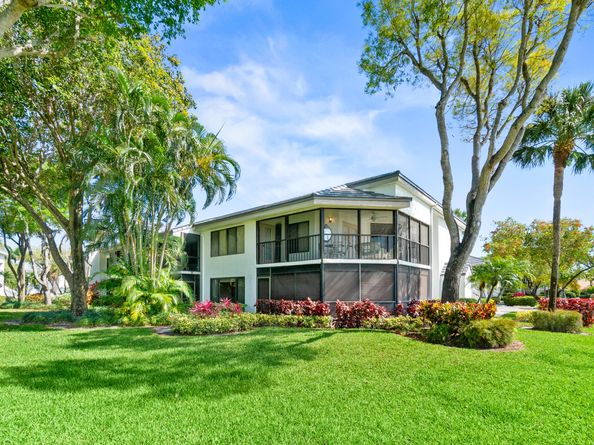 7533 Glendevon Lane 905, Delray Beach FL 33446