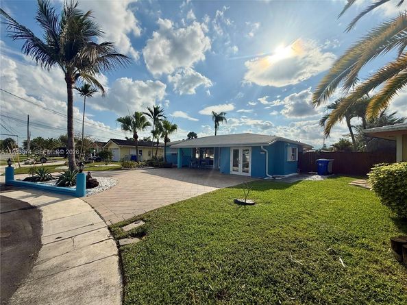 201 SE 3rd Avenue, Pompano Beach FL 33060