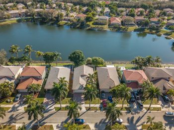 3800 Woodfield Drive
