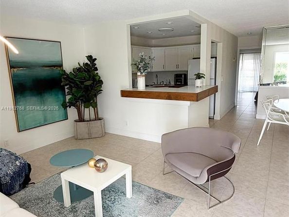 2305 Lowson Boulevard B, Delray Beach FL 33445