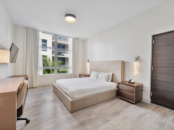 777 N Ocean Drive Unit S404, Hollywood FL 33019