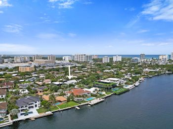 738 Middle River Drive