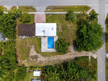 329 NW 13th Street