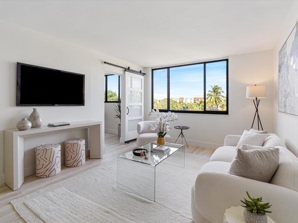 755 Dotterel Road 1307, Delray Beach FL 33444