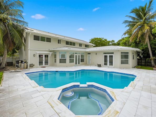 2026 NE 32nd Ave, Fort Lauderdale FL 33305