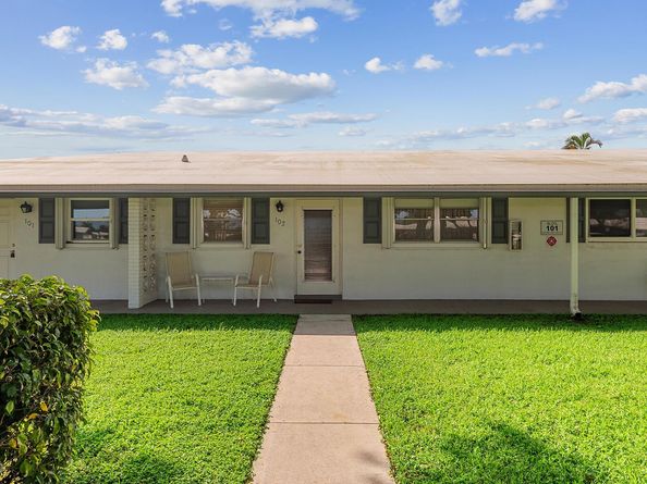 101 Leisure Lake Circle 102, Boynton Beach FL 33426