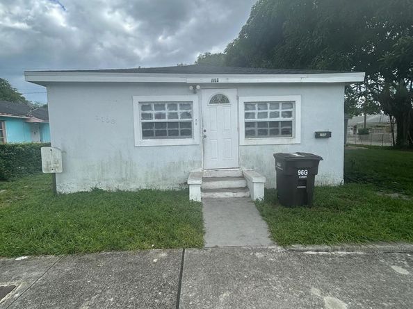 1108 State St, West Palm Beach FL 33407