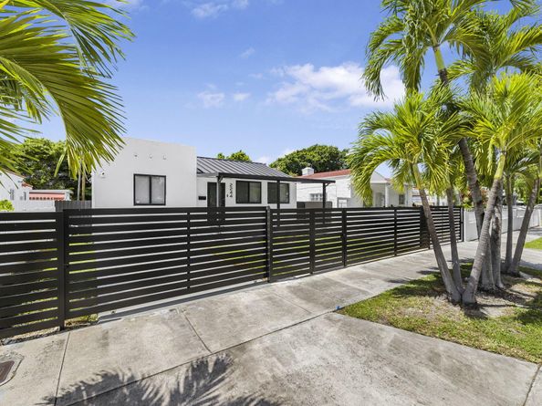 2244 SW 10th Street, Miami FL 33135