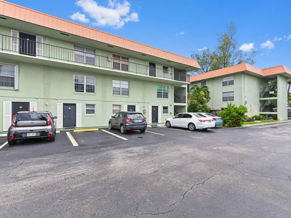 803 W Oakland Park Boulevard A7, Oakland Park FL 33311